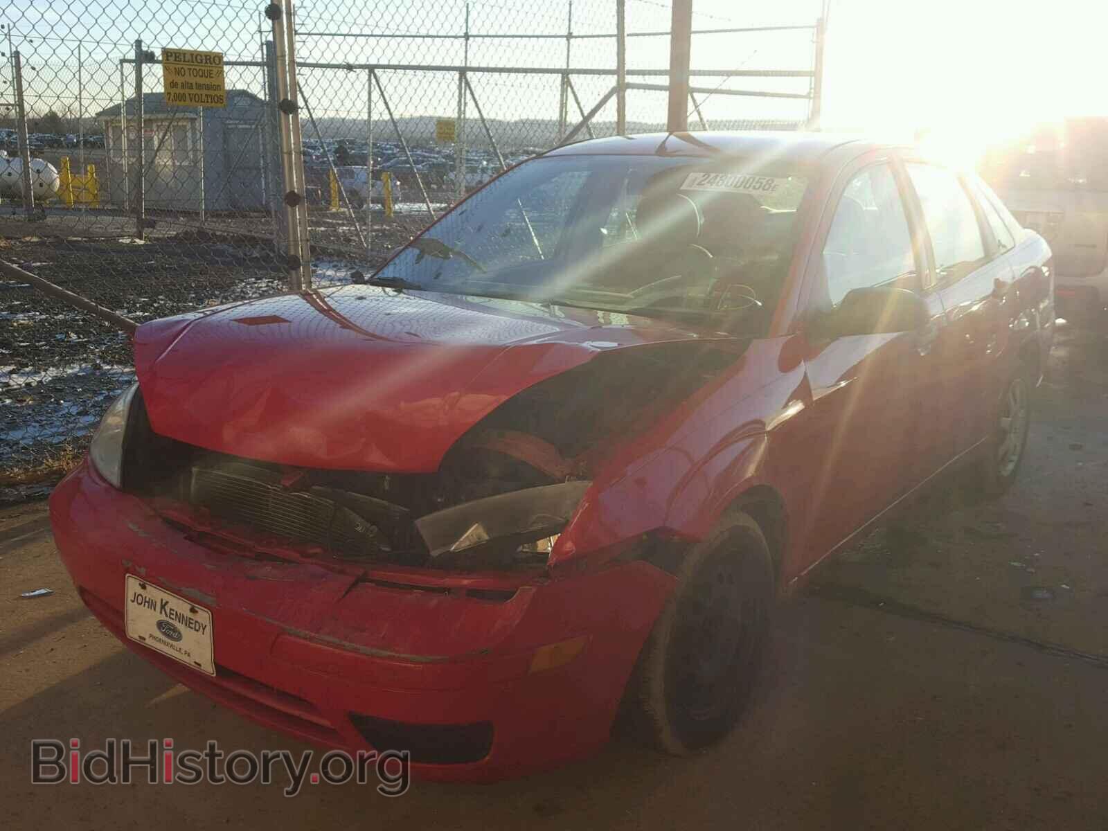 2005 FORD FOCUS - VIN: 1FAFP34N45W306478 - Фото 2