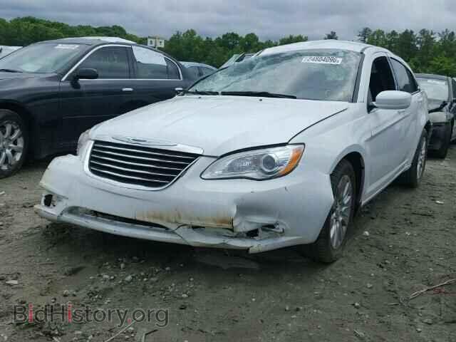 2013 CHRYSLER 200 - VIN: 1C3CCBAG4DN736934 - Фото 2