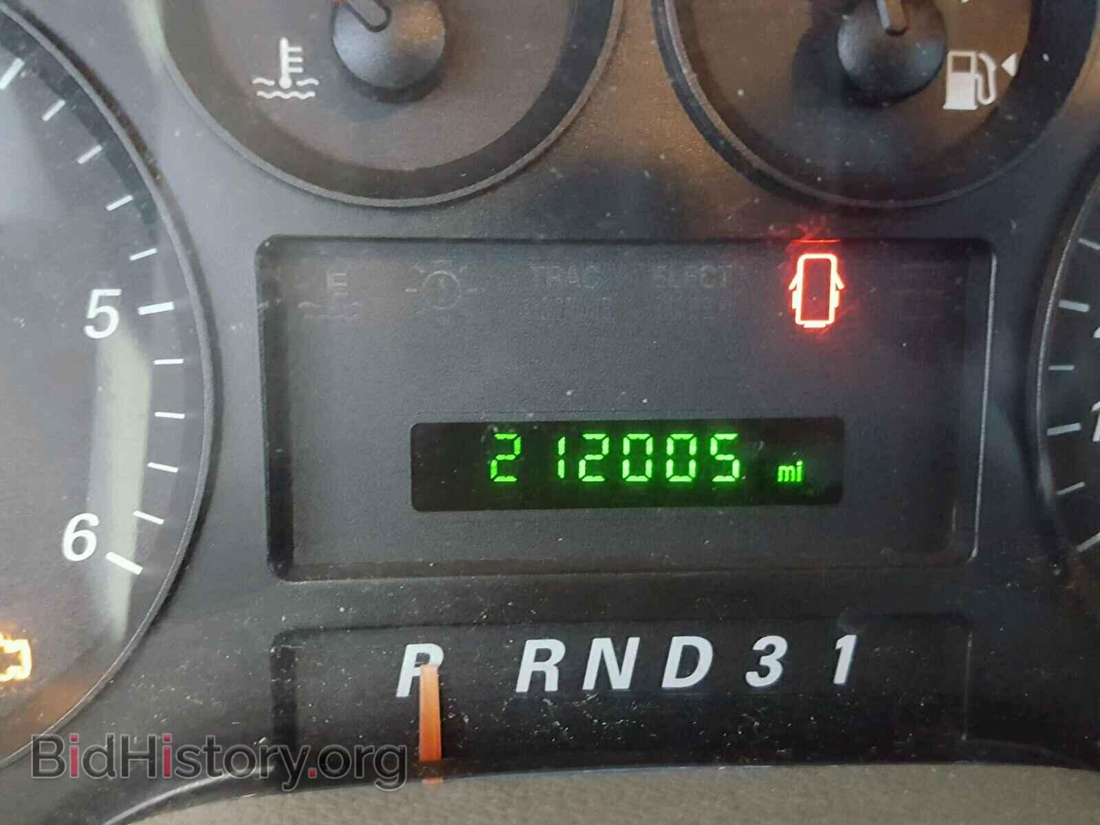 2004 FORD FREESTAR - VIN: 2FMDA52294BA42645 - Фото 8