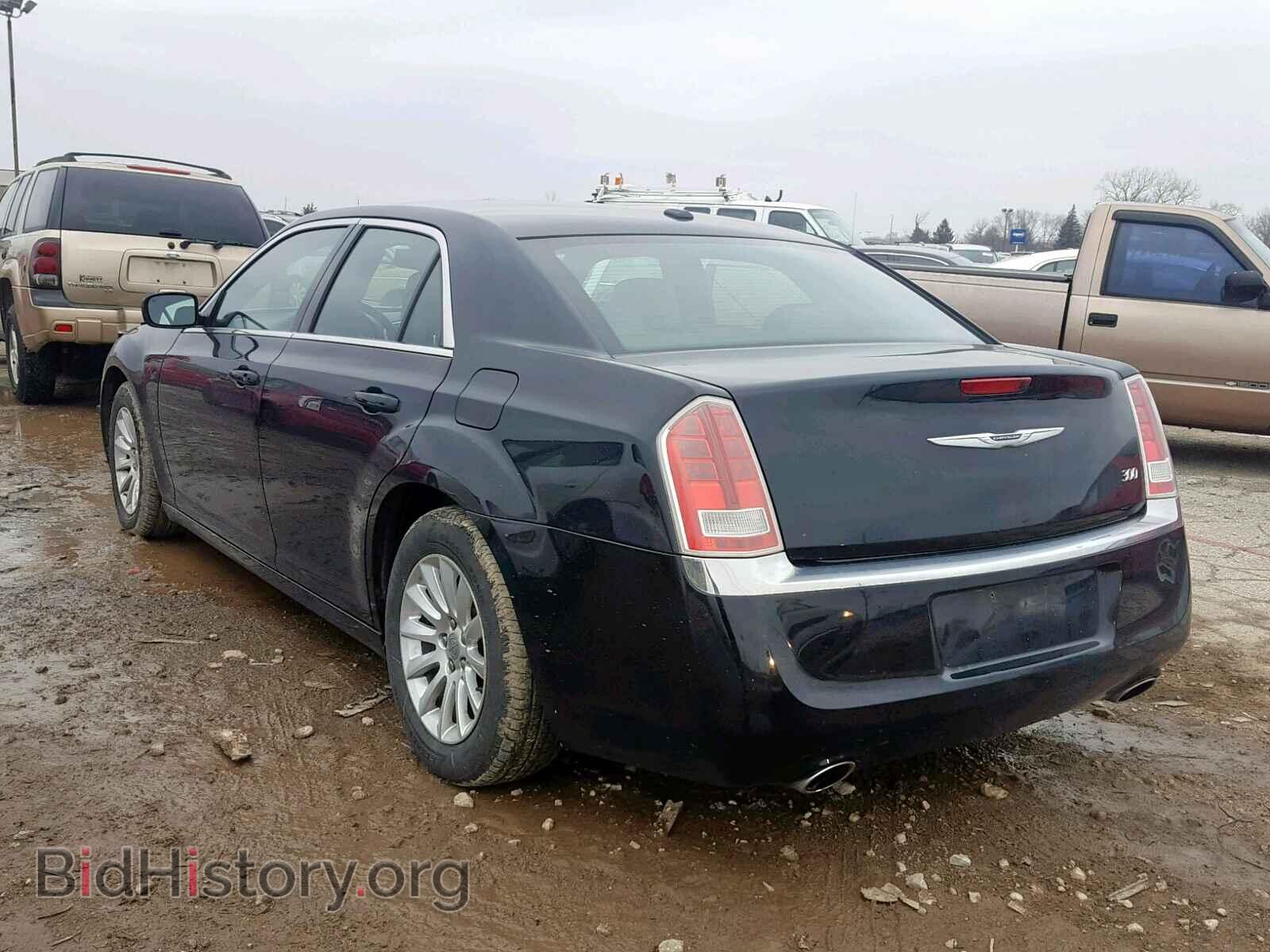 2013 CHRYSLER 300 - VIN: 2C3CCAAG2DH548609 - Фото 3