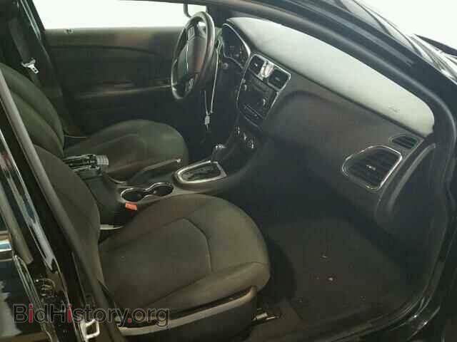 2012 CHRYSLER 200 - VIN: 1C3CCBAB4CN157980 - Фото 5