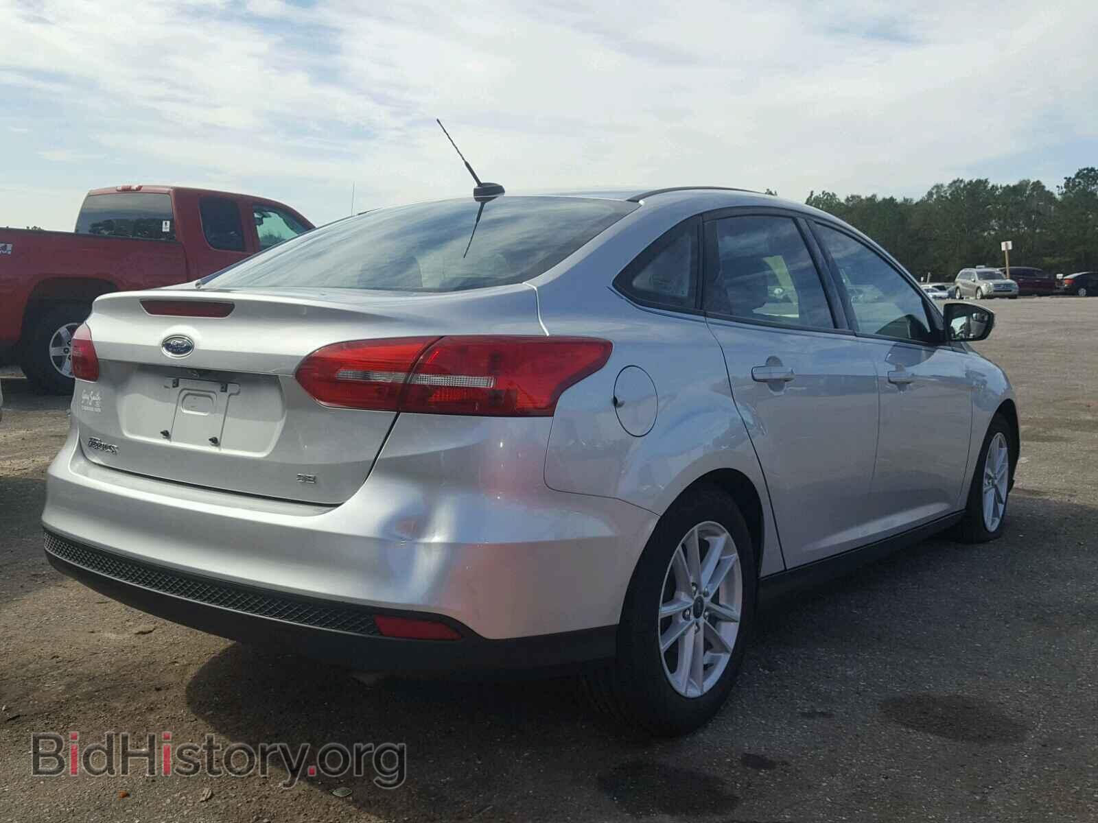 2017 FORD FOCUS - VIN: 1FADP3F25HL242323 - Фото 4