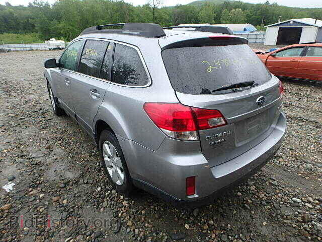 2011 SUBARU OUTBACK - VIN: 4S4BRBGC2B3346820 - Фото 3