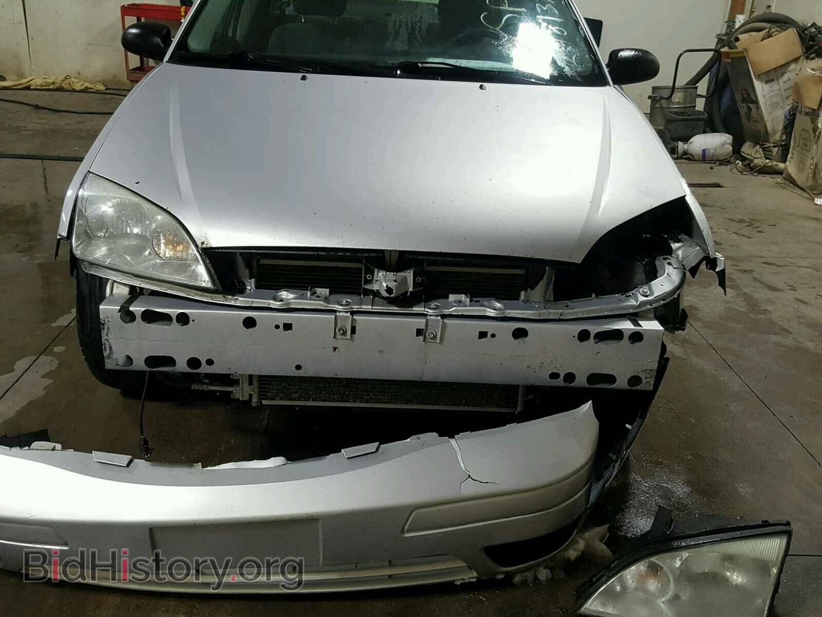 2007 FORD FOCUS - VIN: 1FAFP34N57W351027 - Photo 9