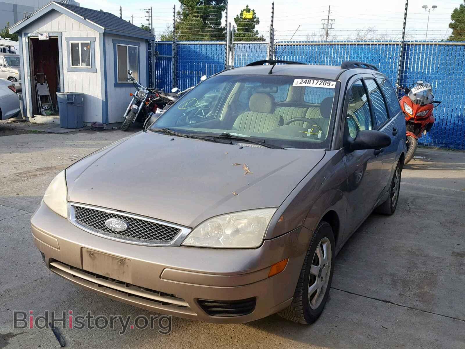 2005 FORD FOCUS - VIN: 1FAFP36N55W163652 - Фото 2