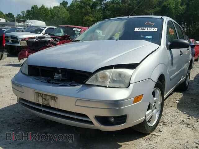2007 FORD FOCUS - VIN: 1FAHP37N37W231330 - Фото 2