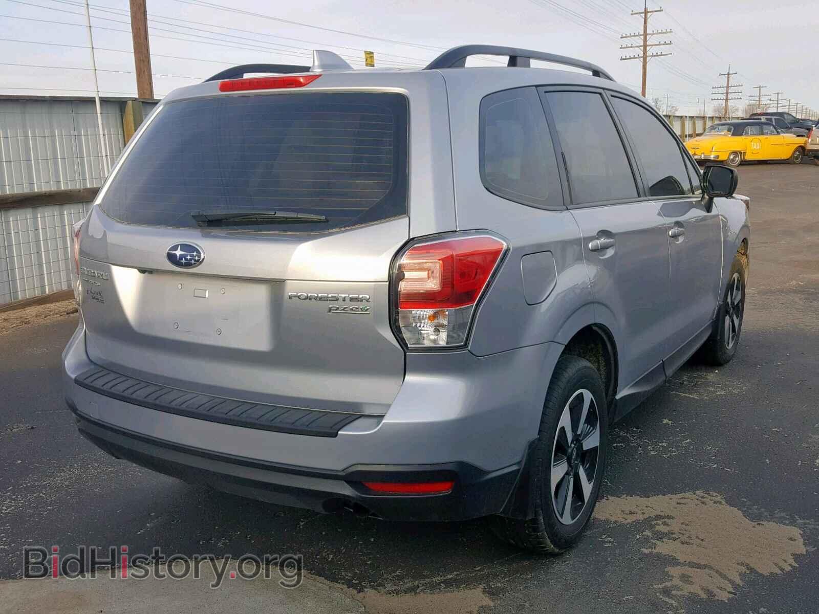 2017 SUBARU FORESTER - VIN: JF2SJABC6HH526456 - Фото 4