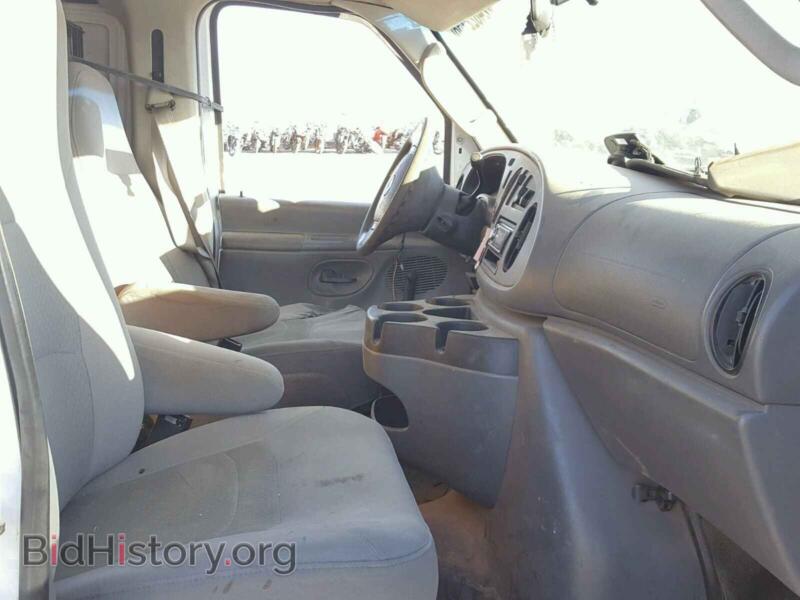 2007 Ford ECONOLINE (VIN 1FTNS24L97DA38846) — фото 5 из 10