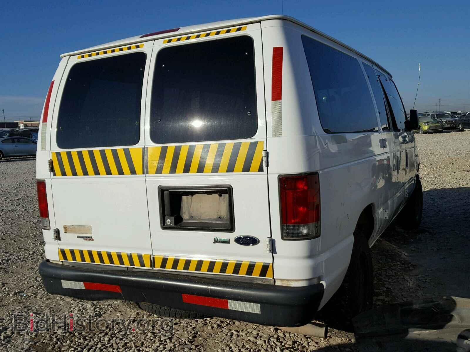2011 FORD ECONOLINE - VIN: 1FBNE3BL9BDA70399 - Photo 4