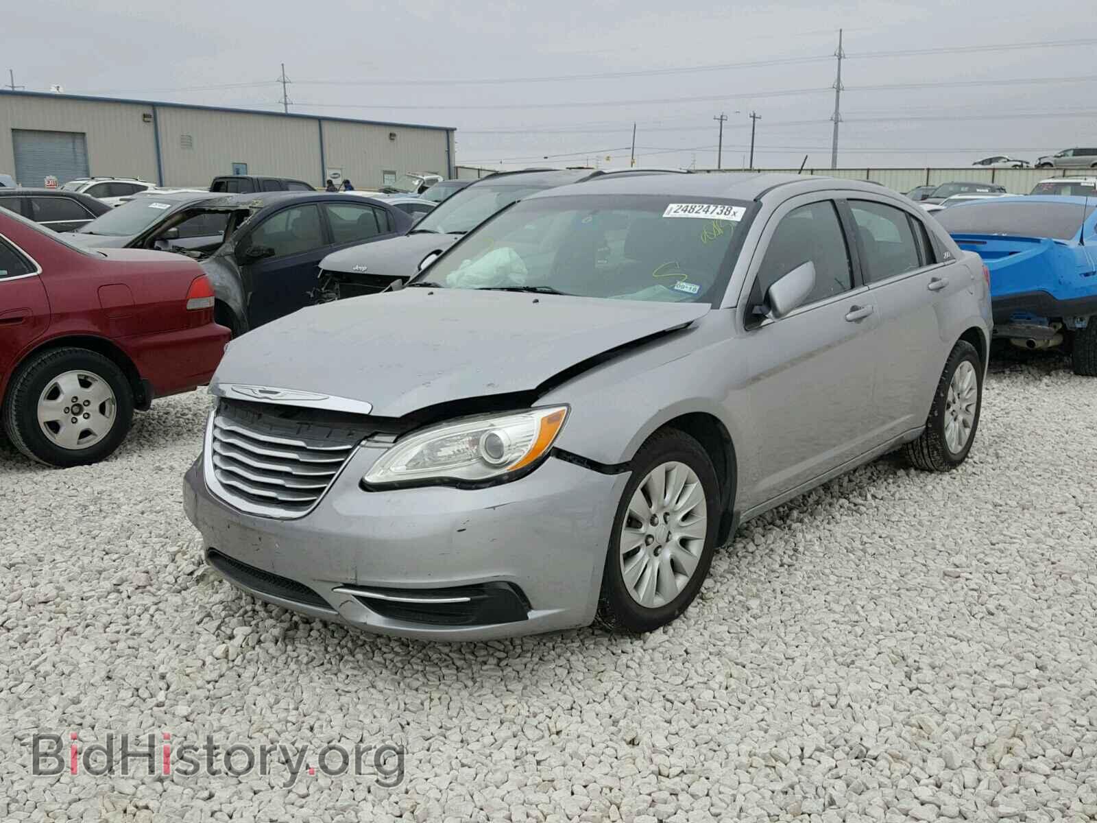 2014 CHRYSLER 200 - VIN: 1C3CCBAB7EN141887 - Photo 2