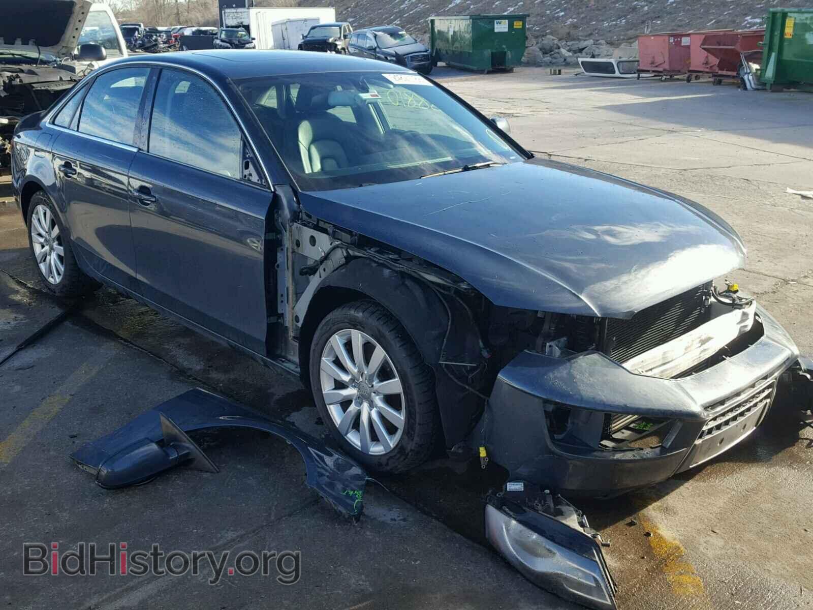 Фотография WAUFFAFL3AN012970 - AUDI A4 2010