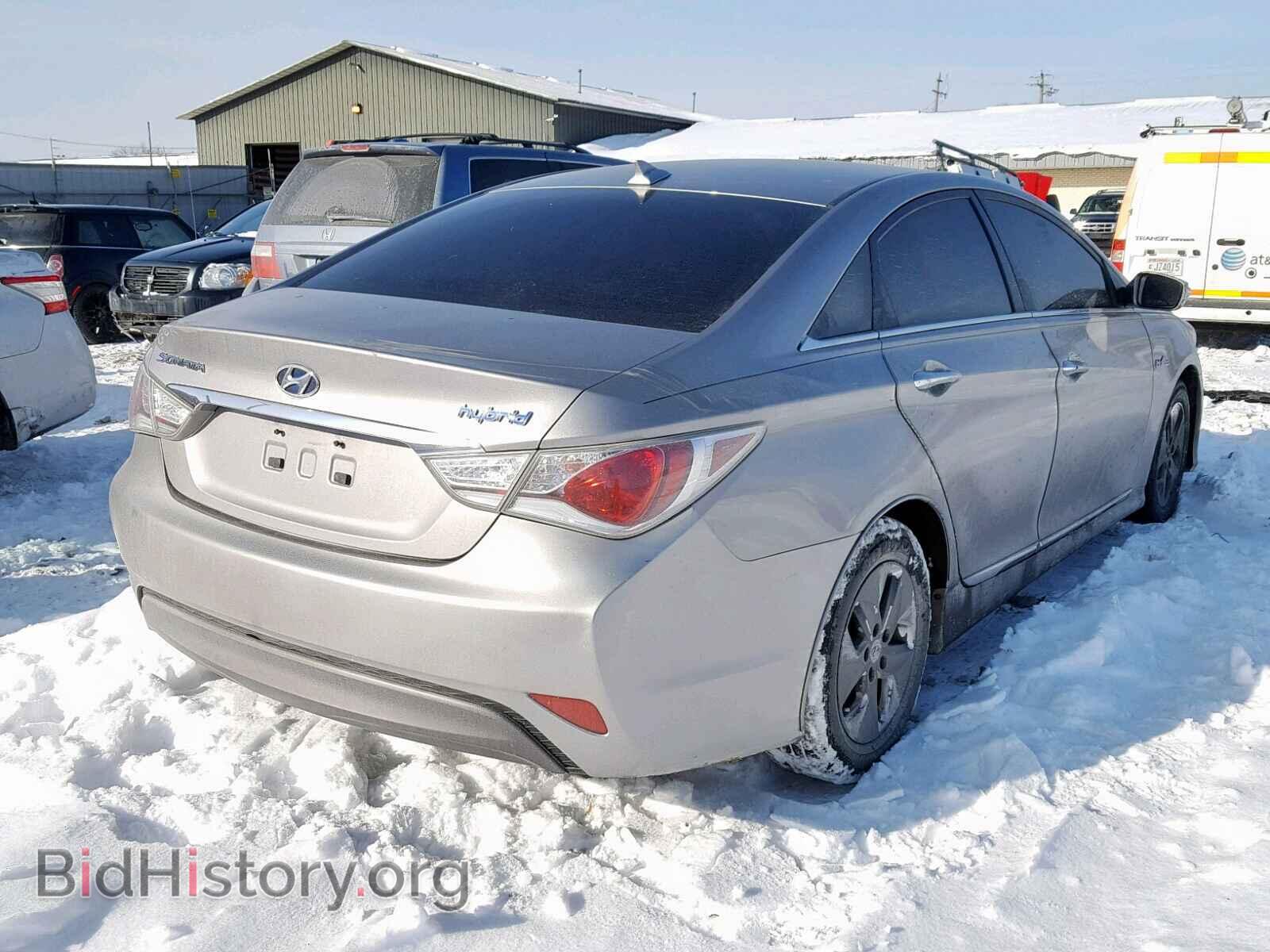 2012 HYUNDAI SONATA - VIN: KMHEC4A42CA036188 - Photo 4