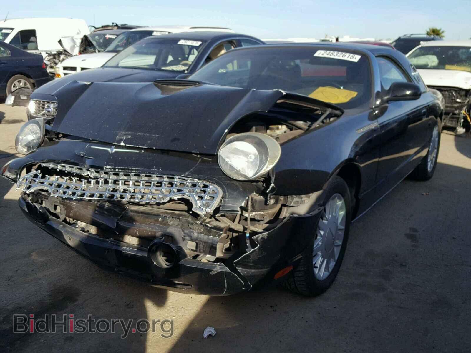 2002 FORD TBIRD - VIN: 1FAHP60A12Y103433 - Фото 2