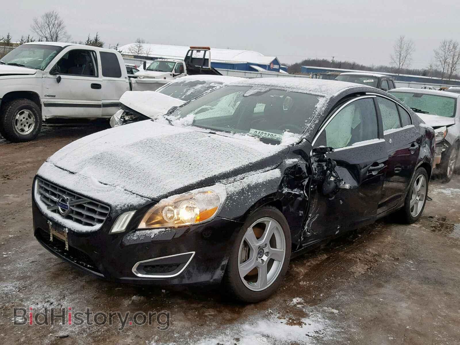2013 VOLVO S60 - VIN: YV1612FS5D2203904 - Фото 2