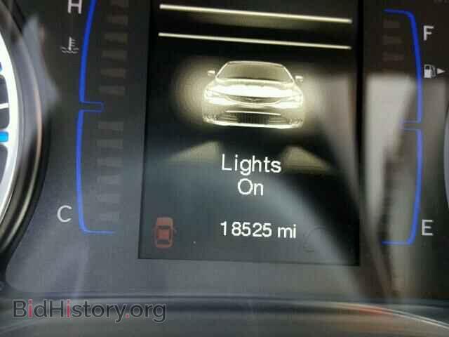 2015 CHRYSLER 200 - VIN: 1C3CCCABXFN689129 - Photo 8