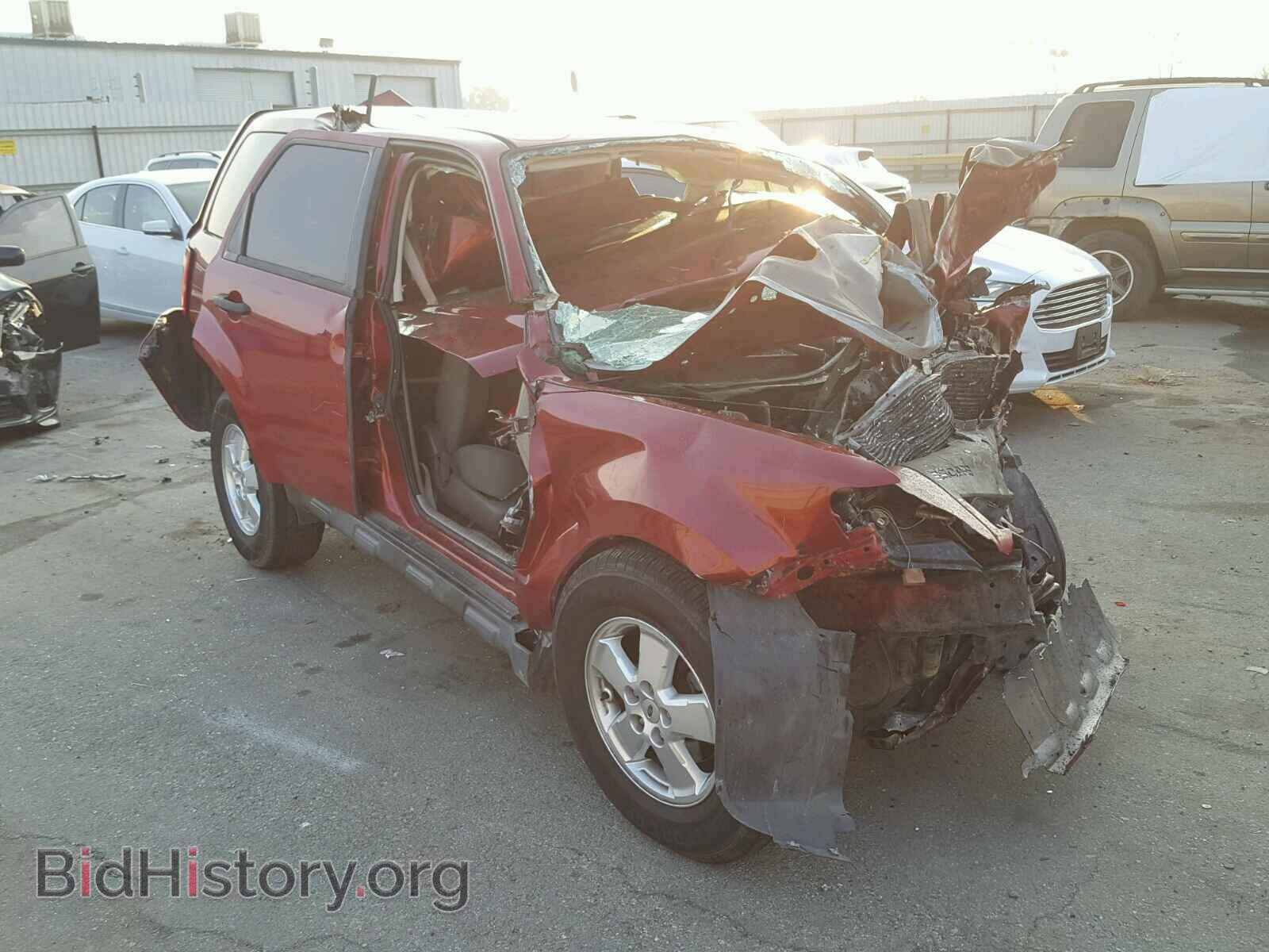 Photo 1FMCU0C78BKA50058 - FORD ESCAPE 2011