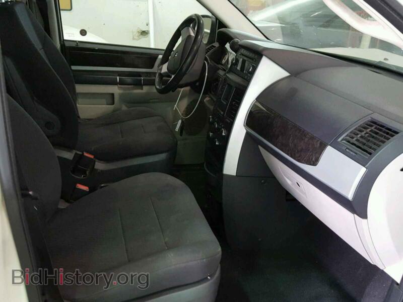 2010 Dodge CARAVAN (VIN 2D4RN5D17AR484218) — фото 5 из 10