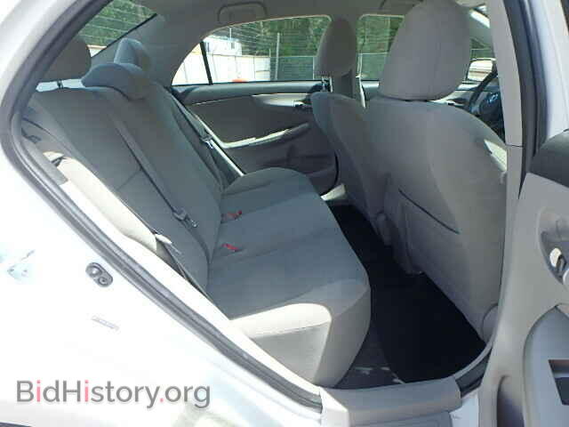 2011 TOYOTA COROLLA - VIN: 2T1BU4EE6BC742243 - Фото 6