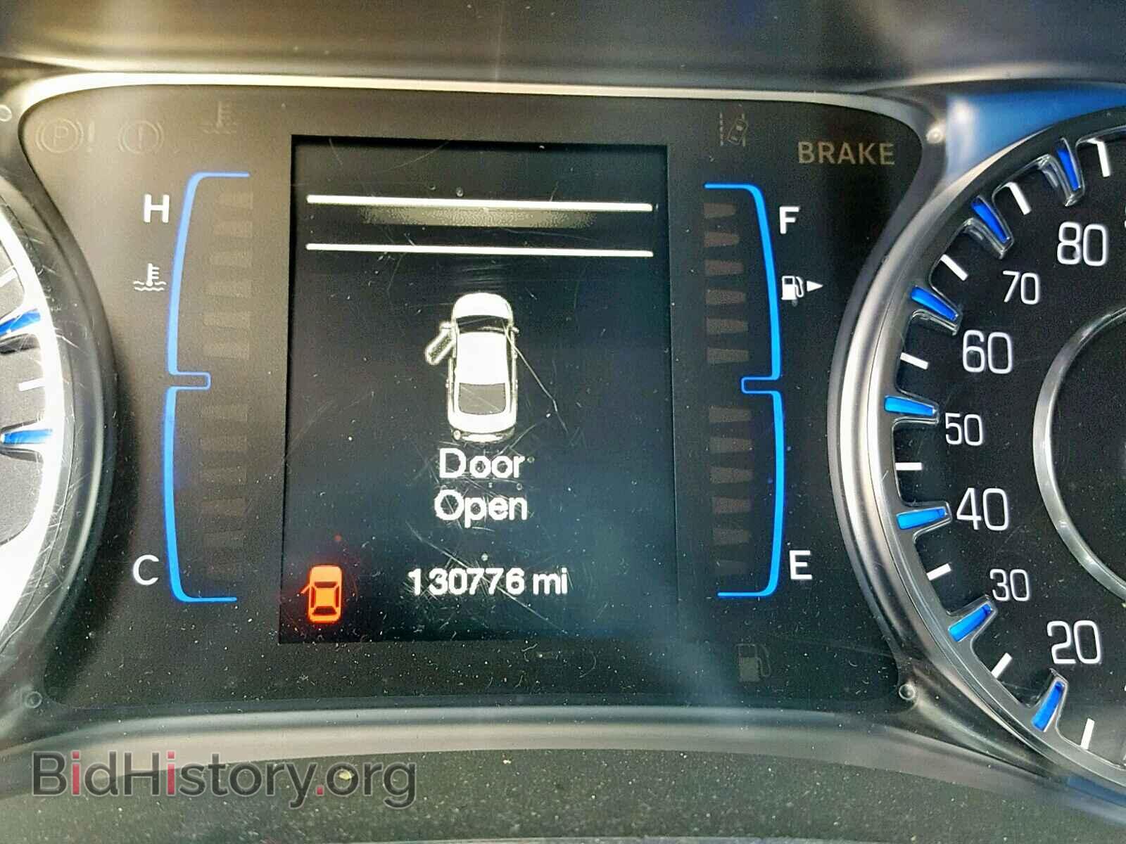2015 CHRYSLER 200 - VIN: 1C3CCCAB1FN658061 - Фото 8