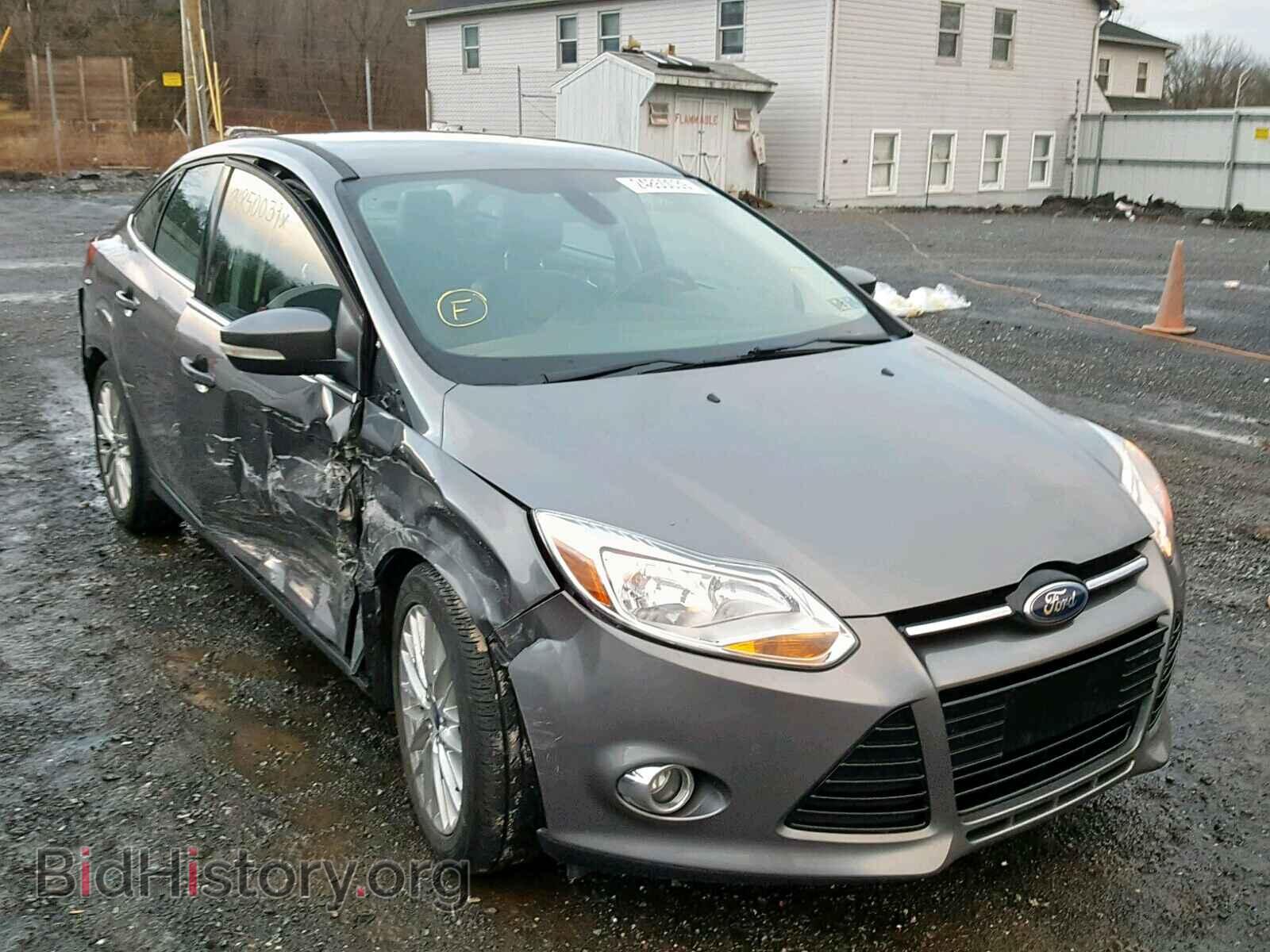 Photo 1FAHP3H27CL209556 - FORD FOCUS 2012