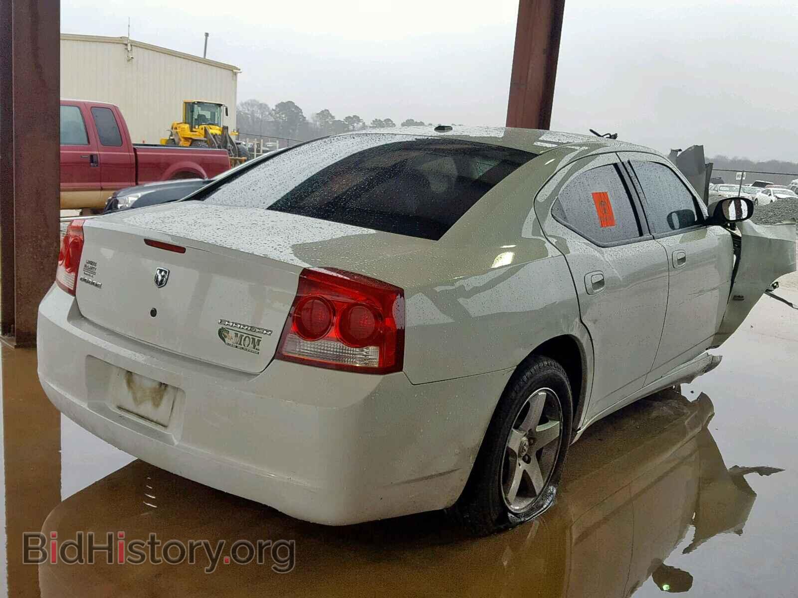 2010 DODGE CHARGER - VIN: 2B3CA2CV5AH318014 - Фото 4