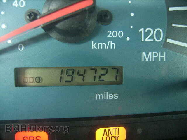2002 MITSUBISHI GALANT - VIN: 4A3AA46H42E076670 - Фото 8