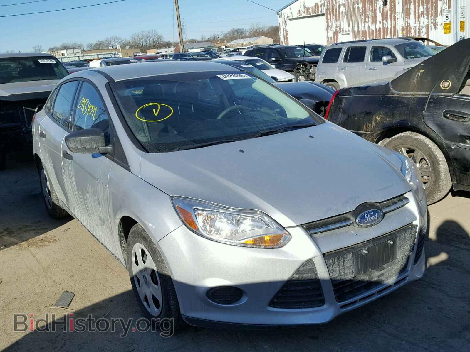 Photo 1FAHP3E27CL255103 - FORD FOCUS 2012