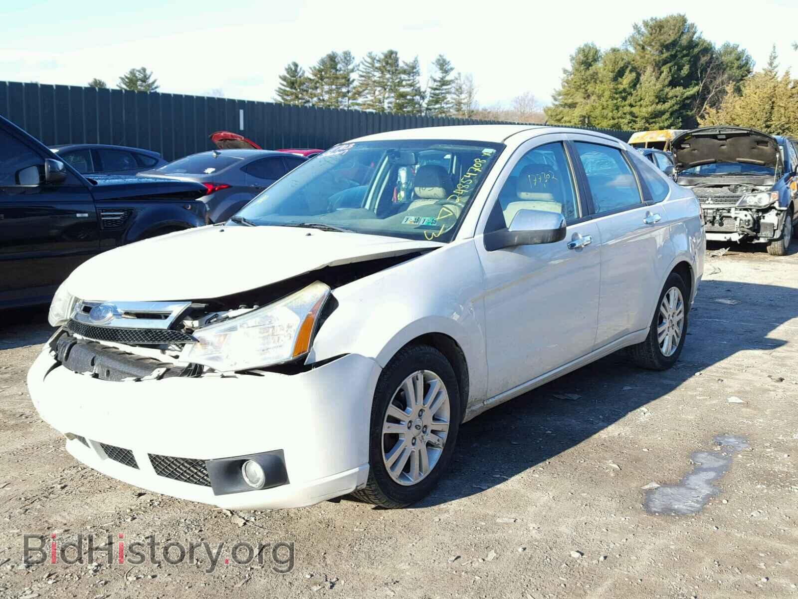 2010 FORD FOCUS - VIN: 1FAHP3HN8AW164875 - Photo 2