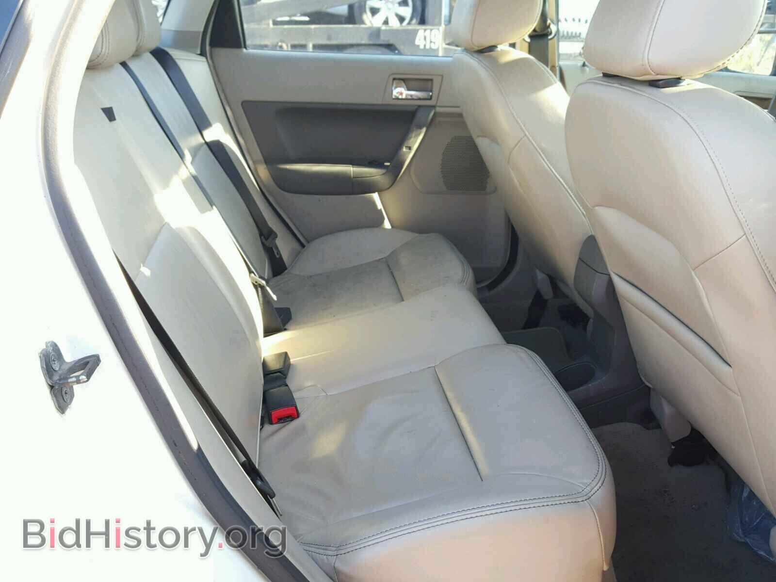 2010 FORD FOCUS - VIN: 1FAHP3HN8AW164875 - Photo 6