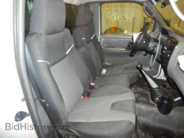 2005 MAZDA B2300 - VIN: 4F4YR12D25PM04454 - Фото 6