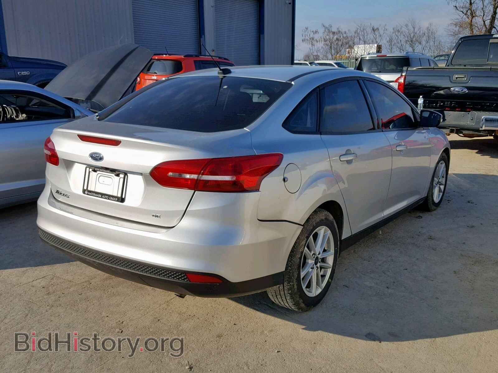 2017 FORD FOCUS SE - VIN: 1FADP3F29HL262347 - Фото 4