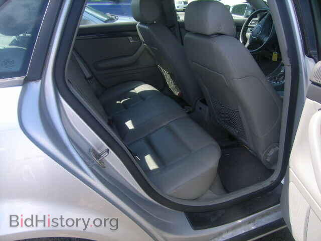 2005 AUDI A4 - VIN: WAULC68E75A045586 - Фото 6