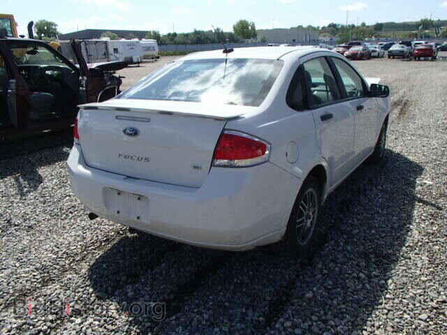 2011 FORD FOCUS - VIN: 1FAHP3FN4BW190877 - Фото 4