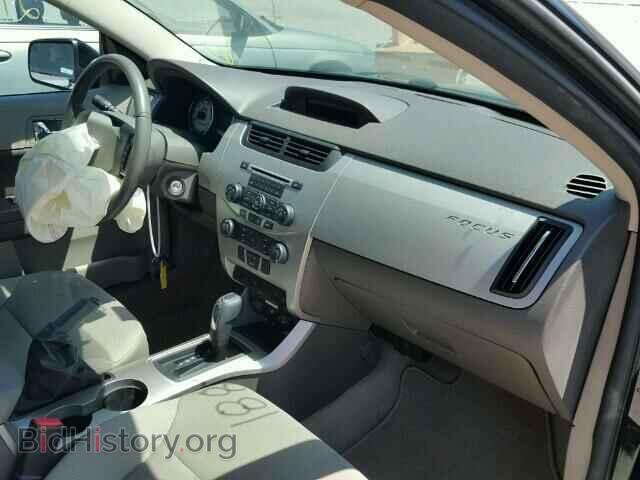 2009 FORD FOCUS - VIN: 1FAHP36NX9W183071 - Фото 5