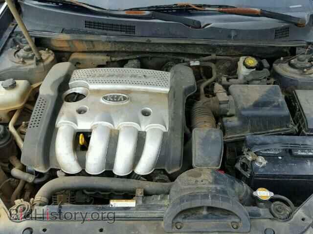 2006 KIA OPTIMA - VIN: KNAGE123365022922 - Фото 7