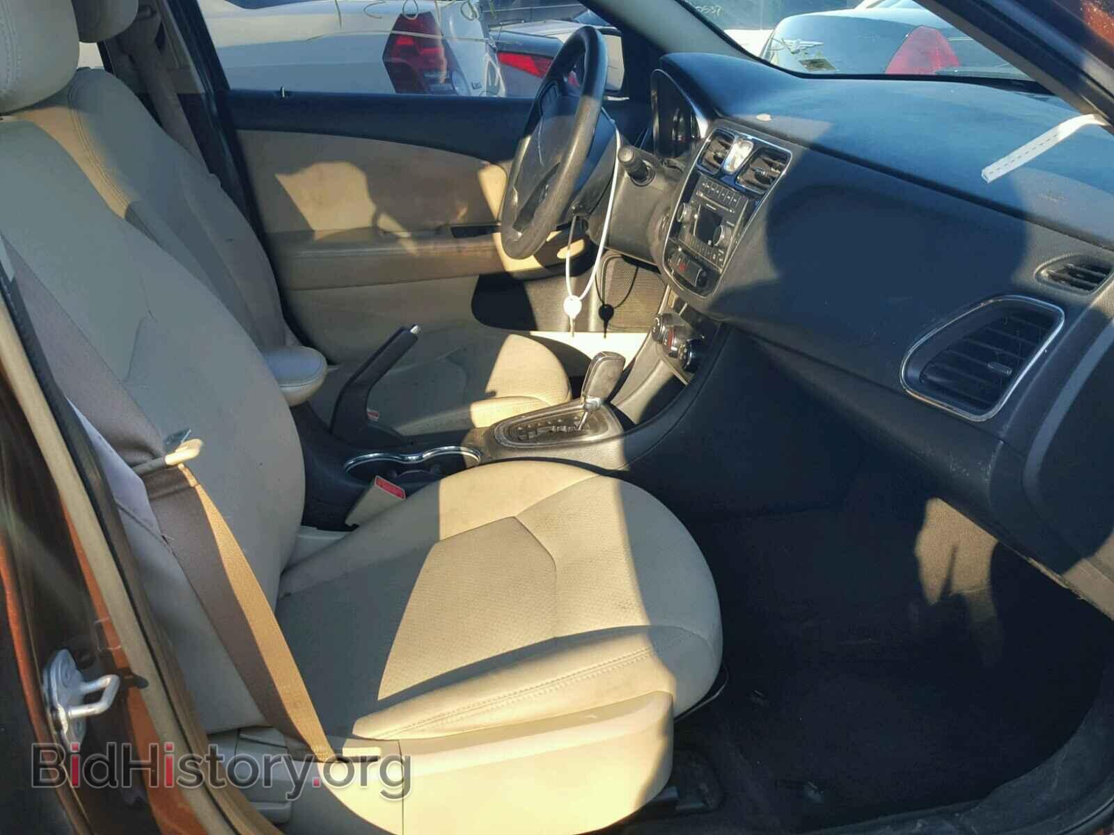 2012 CHRYSLER 200 - VIN: 1C3CCBAB8CN178802 - Фото 5