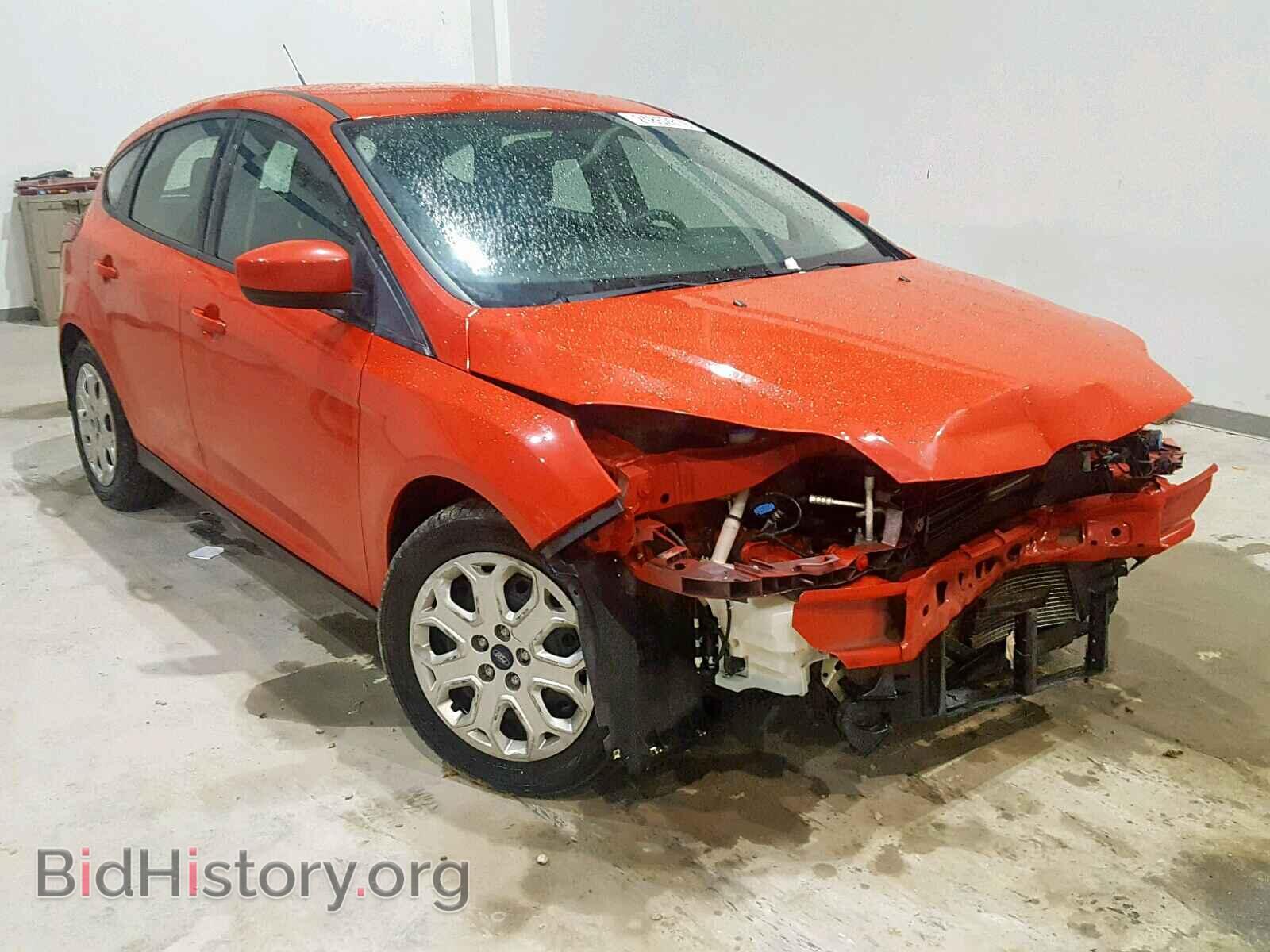 Photo 1FAHP3K23CL332103 - FORD FOCUS SE 2012