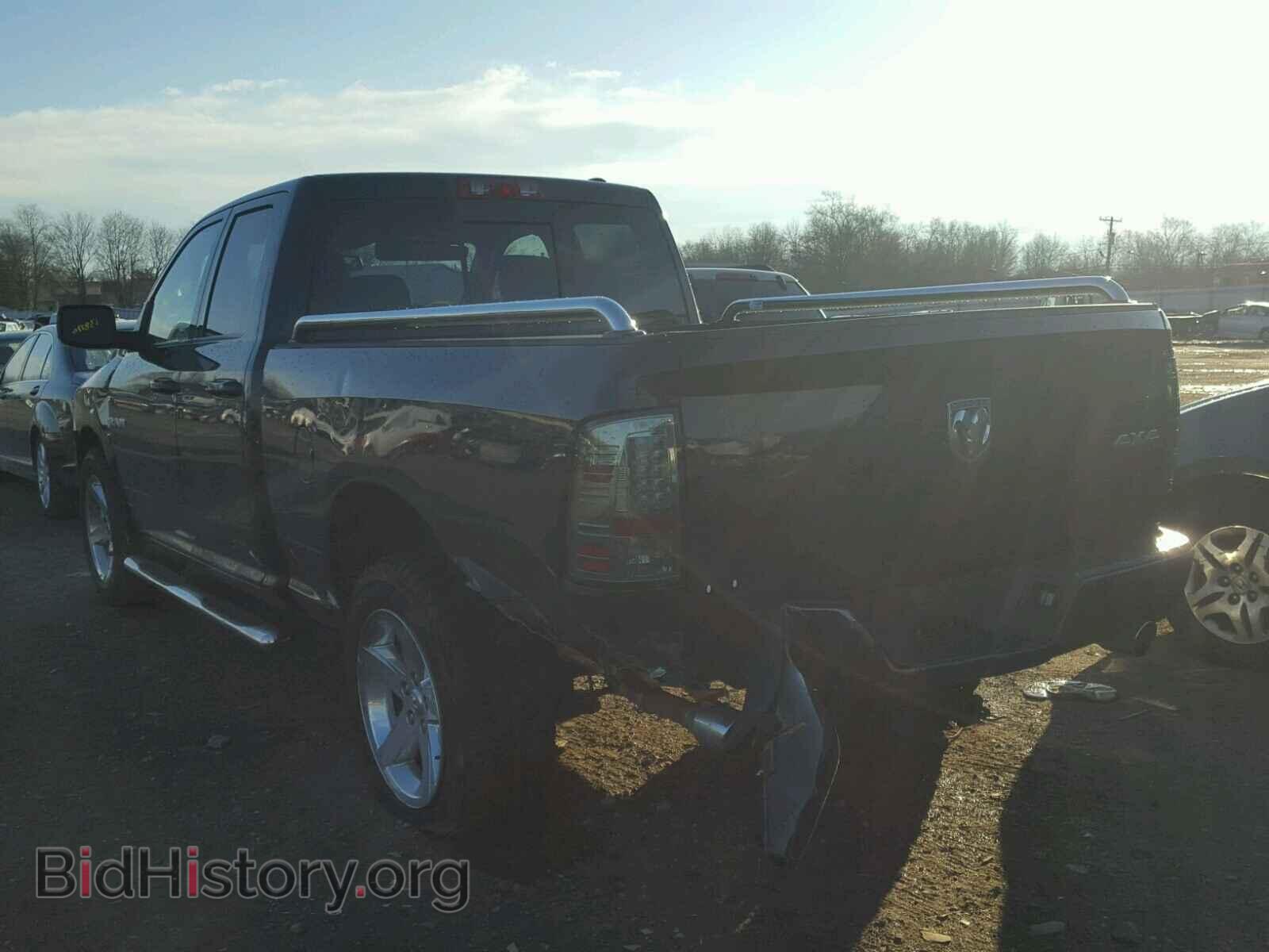 2010 DODGE RAM 1500 - VIN: 1D7RV1GT7AS224389 - Фото 3
