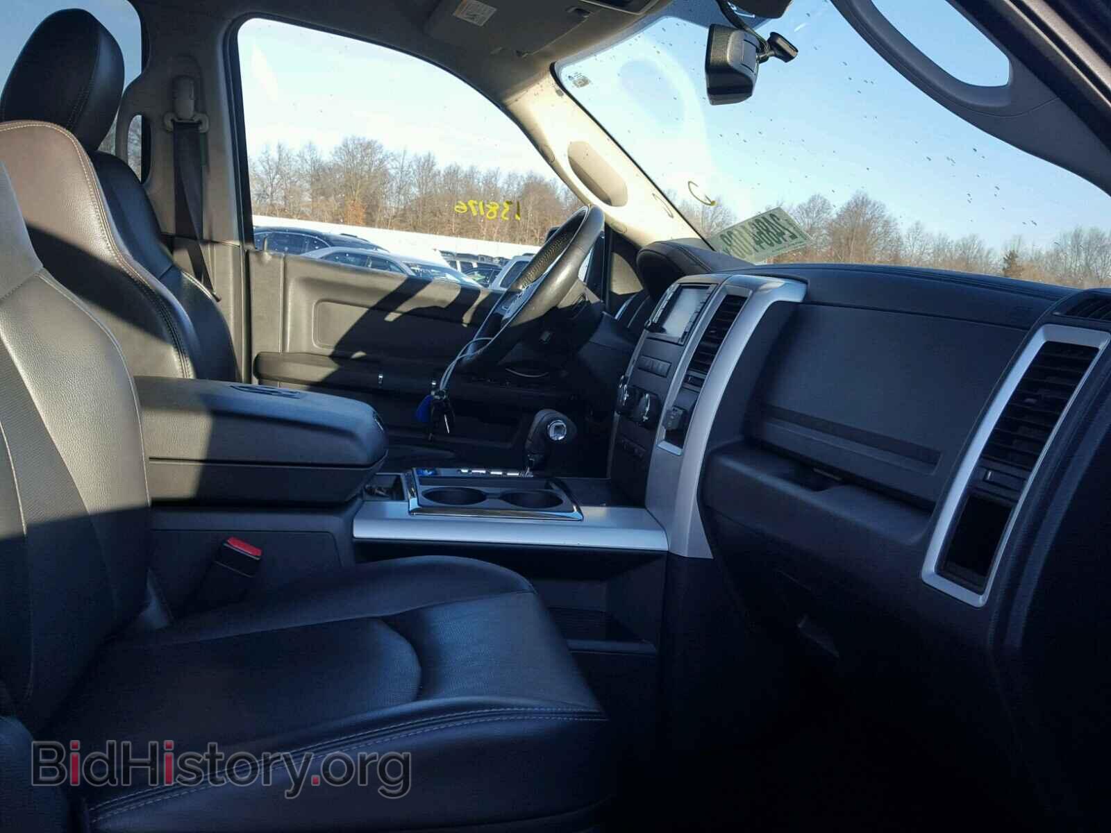 2010 DODGE RAM 1500 - VIN: 1D7RV1GT7AS224389 - Фото 5
