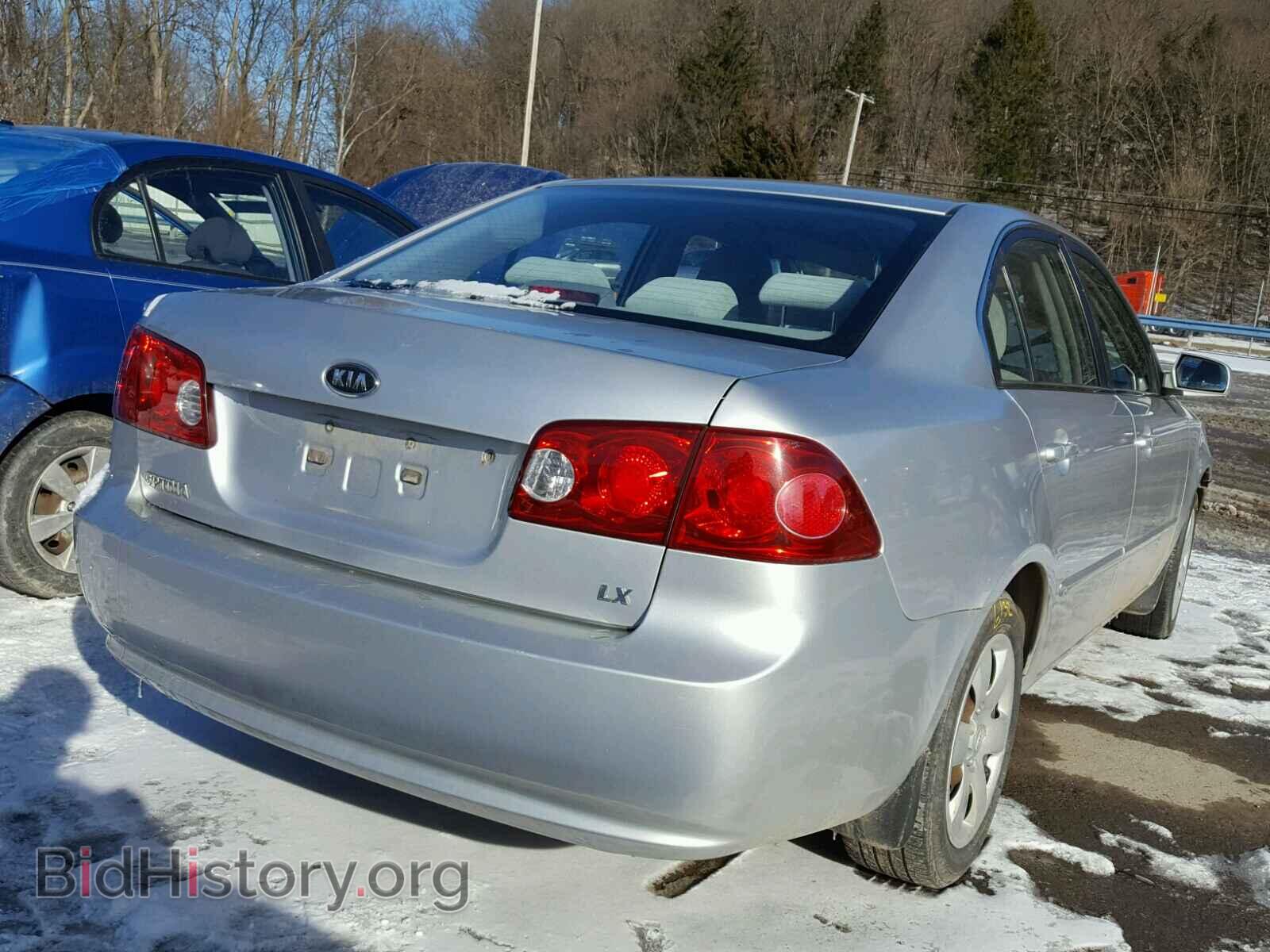 2007 KIA OPTIMA - VIN: KNAGE123775150954 - Photo 4