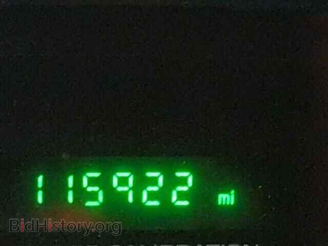 2011 FORD CROWN VIC - VIN: 2FABP7BV0BX123751 - Фото 8