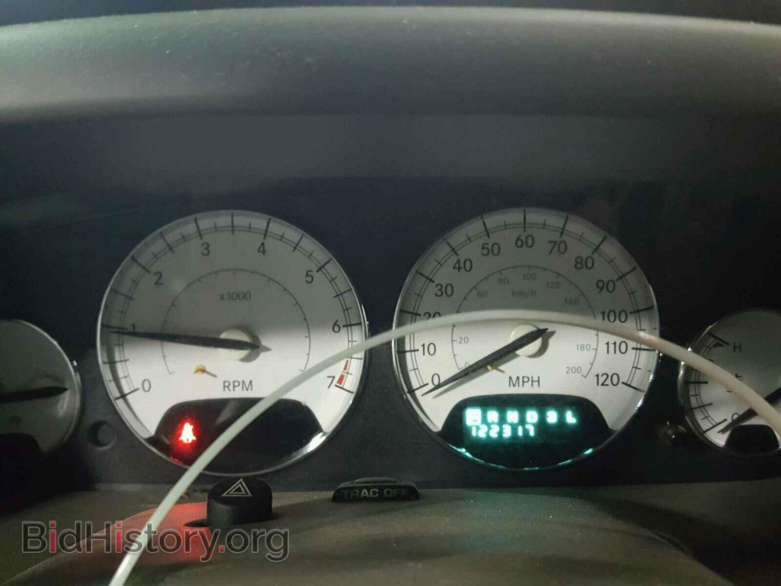 2004 CHRYSLER SEBRING - VIN: 1C3EL65R34N180255 - Фото 8