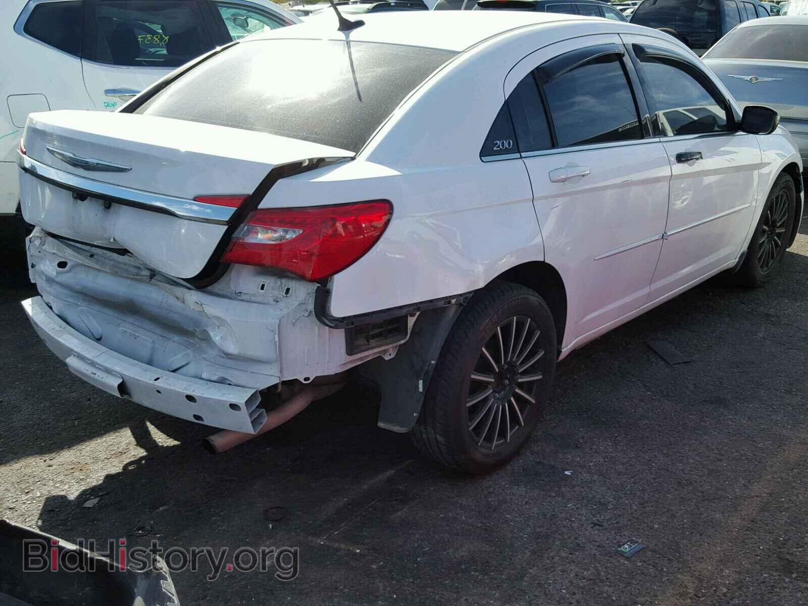 2012 CHRYSLER 200 - VIN: 1C3CCBAB1CN203104 - Фото 4