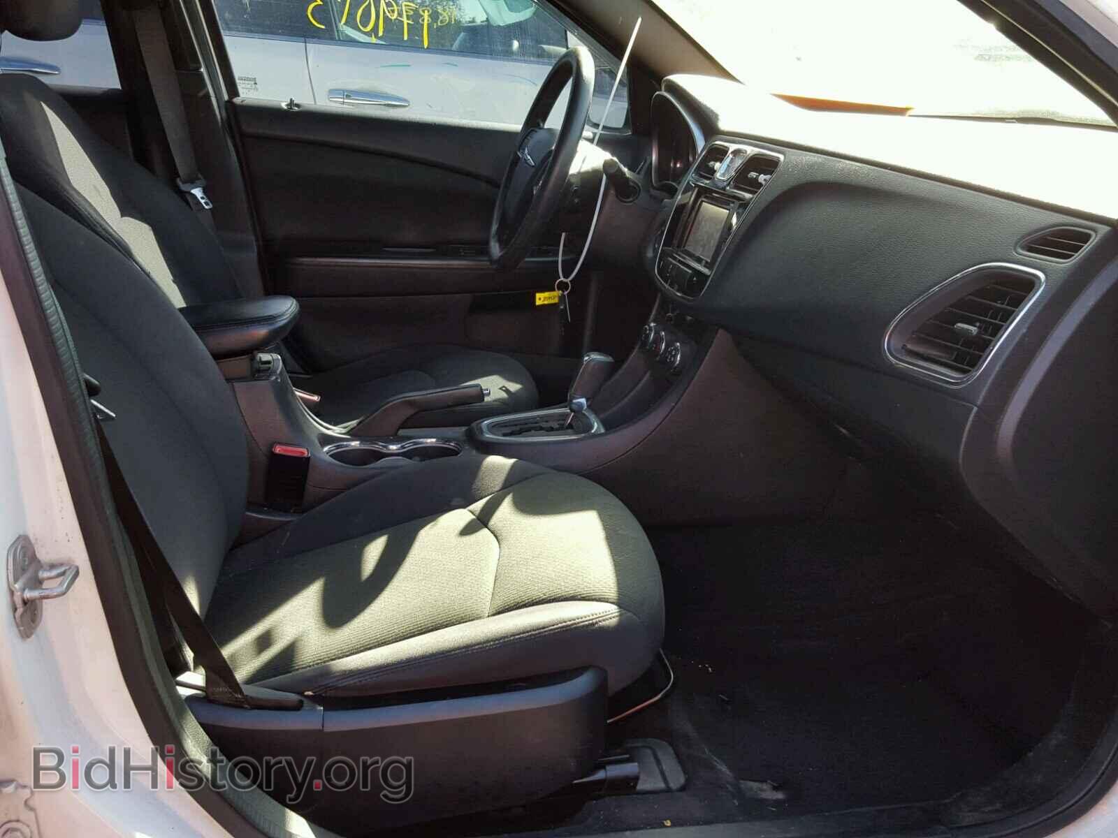 2012 CHRYSLER 200 - VIN: 1C3CCBAB1CN203104 - Фото 5