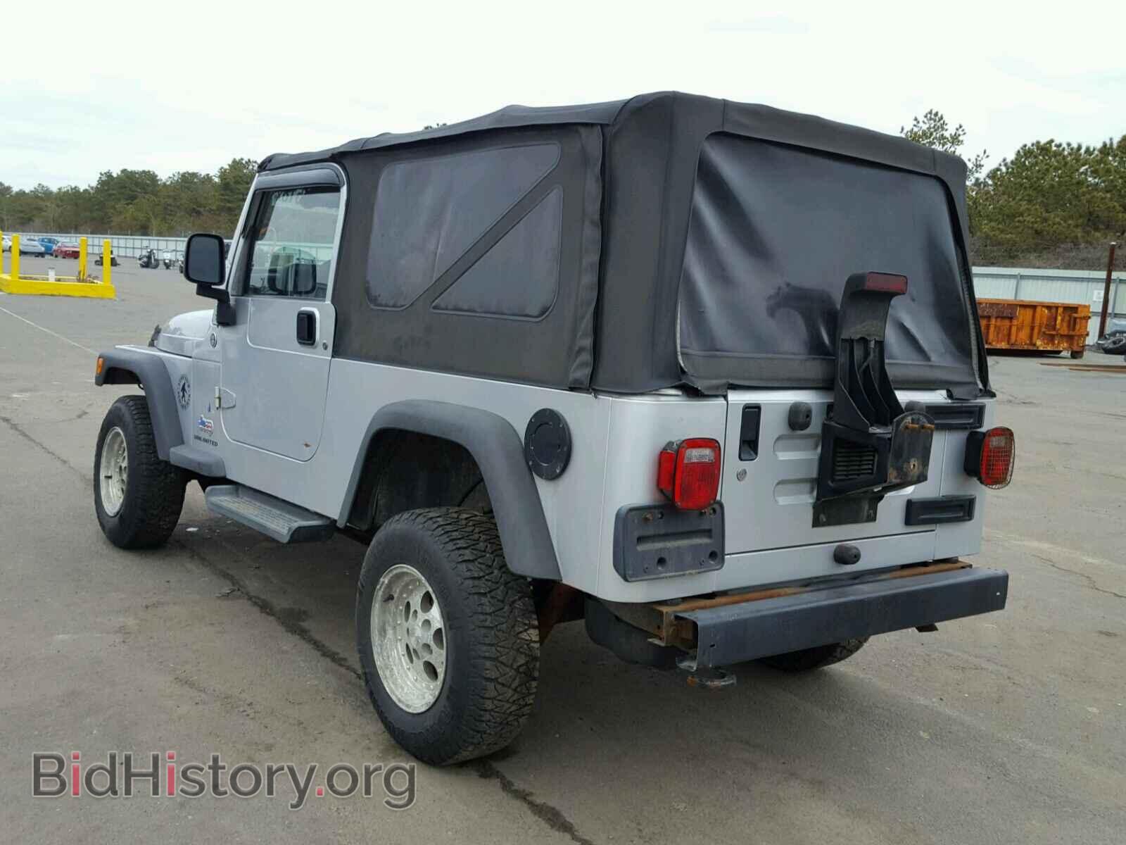 2005 JEEP WRANGLER - VIN: 1J4FA44S85P368171 - Фото 3