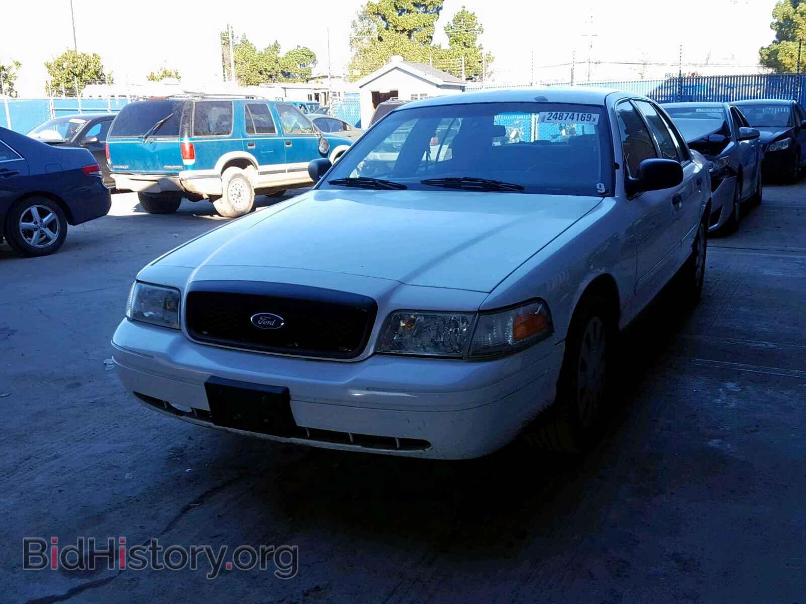 2007 FORD CROWN VIC - VIN: 2FAFP71W07X105821 - Фото 2