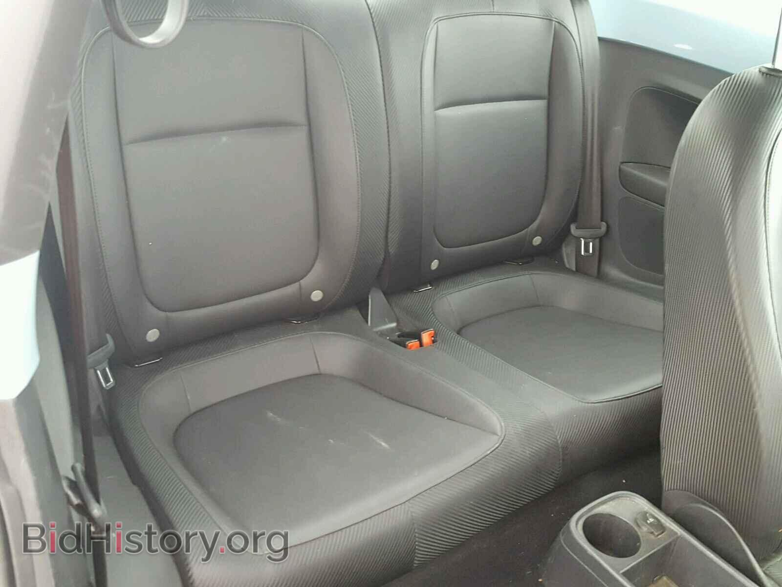 2012 VOLKSWAGEN BEETLE - VIN: 3VWJP7AT7CM633434 - Фото 6