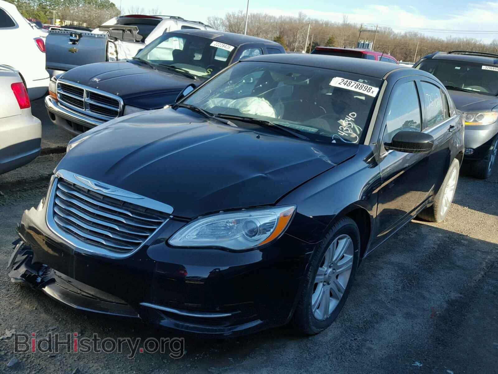 2013 CHRYSLER 200 - VIN: 1C3CCBBB6DN743340 - Фото 2