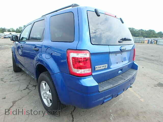 2011 FORD ESCAPE - VIN: 1FMCU0D73BKB18197 - Фото 3