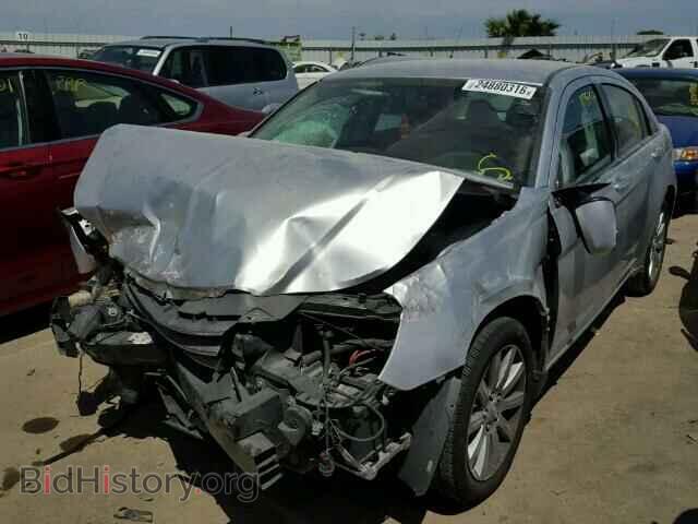 2010 CHRYSLER SEBRING - VIN: 1C3CC5FBXAN219101 - Фото 2